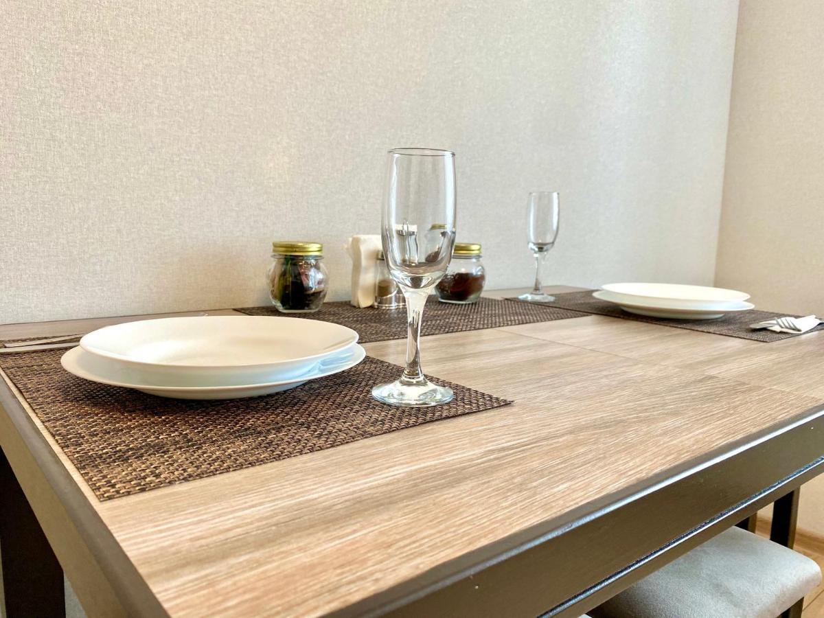 Apartpoltava Стильні 2-Кімн Апартаменти Біля Пд "Листопад" Закрита Парковка, Чек Прро Екстер'єр фото