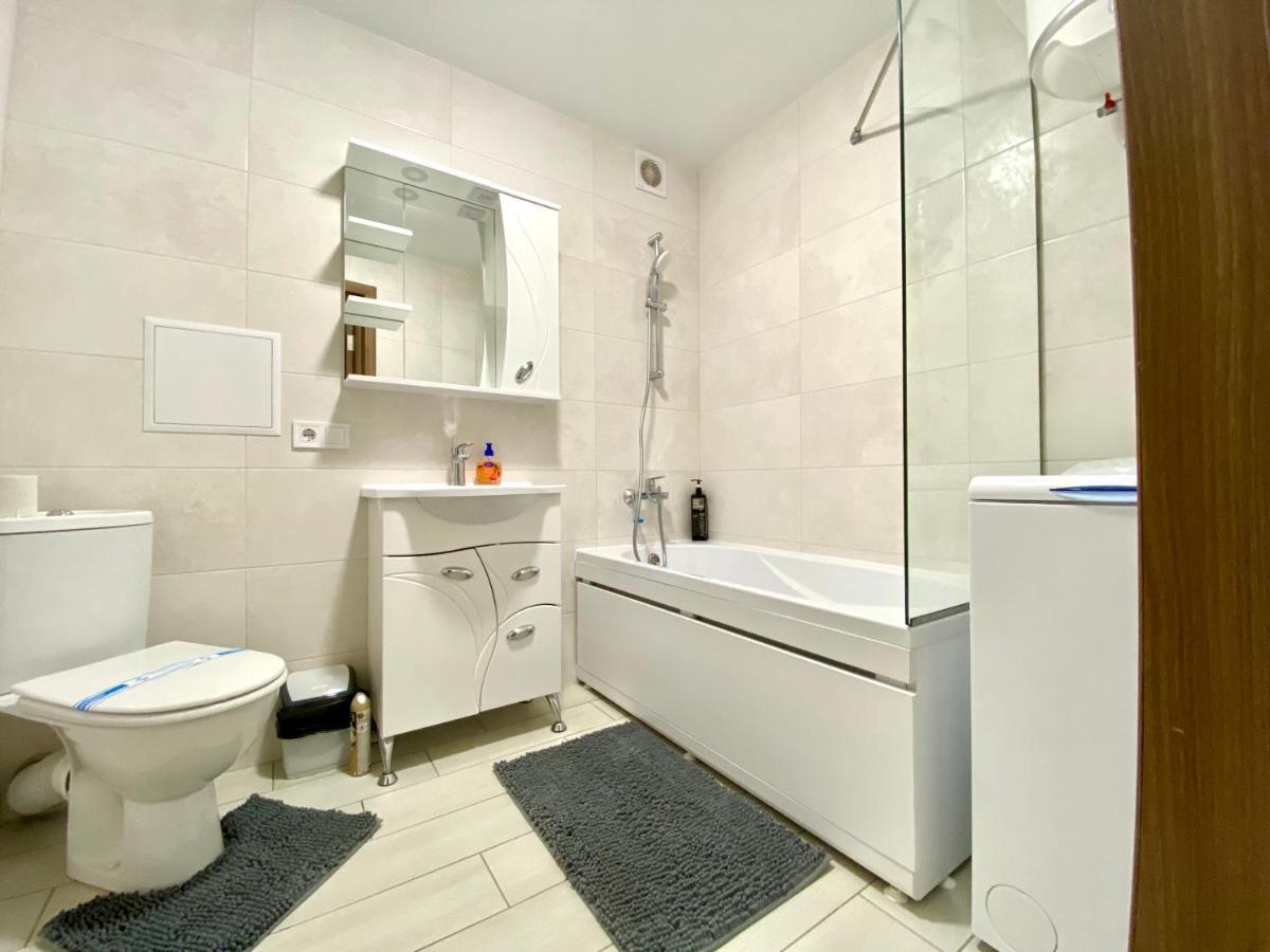 Apartpoltava Стильні 2-Кімн Апартаменти Біля Пд "Листопад" Закрита Парковка, Чек Прро Екстер'єр фото